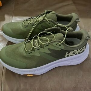Hoka Transport